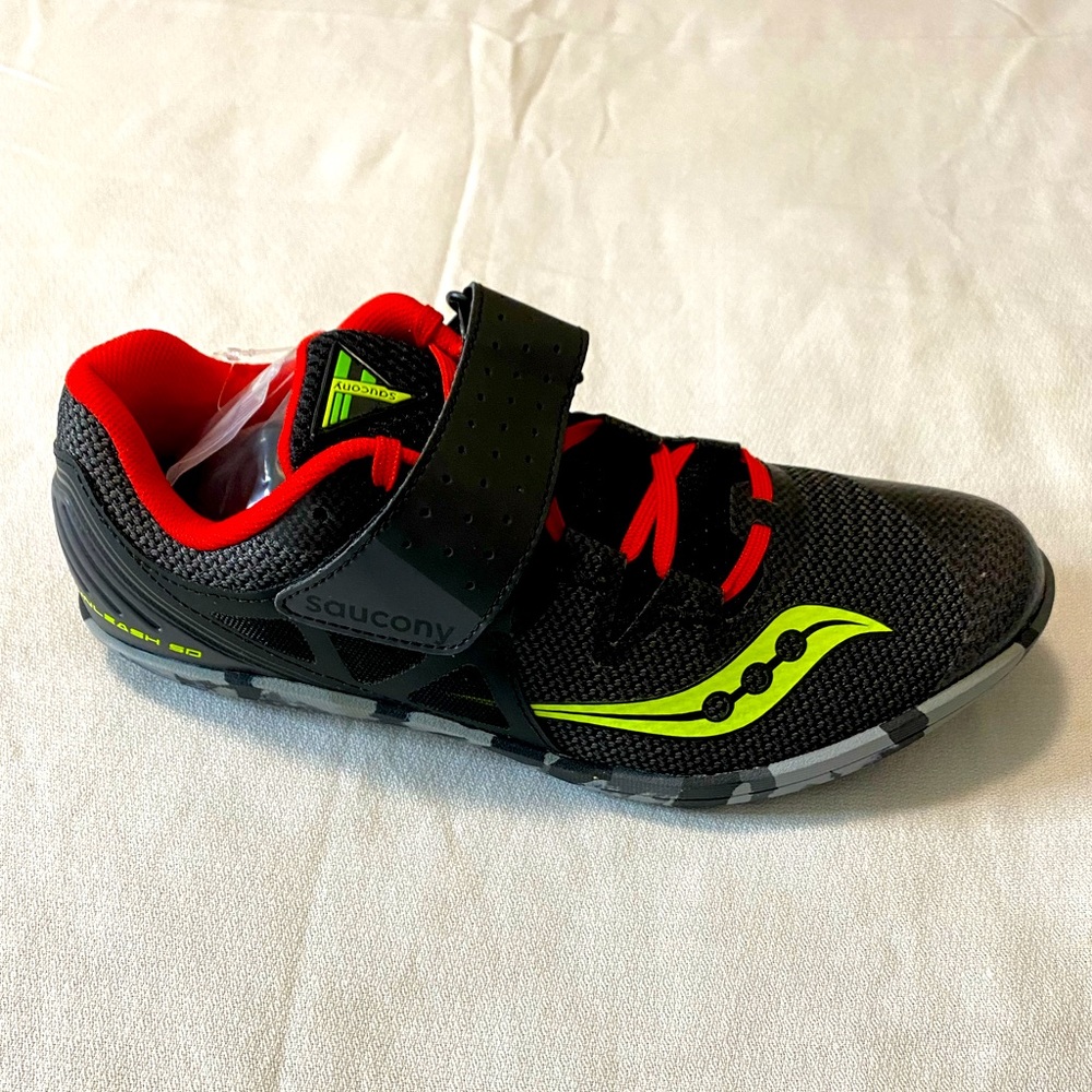 Saucony Unleash SD2 Men 8.5 NWT IN BOX BLACK AND RED  Noir/ Rouge throwing Shows